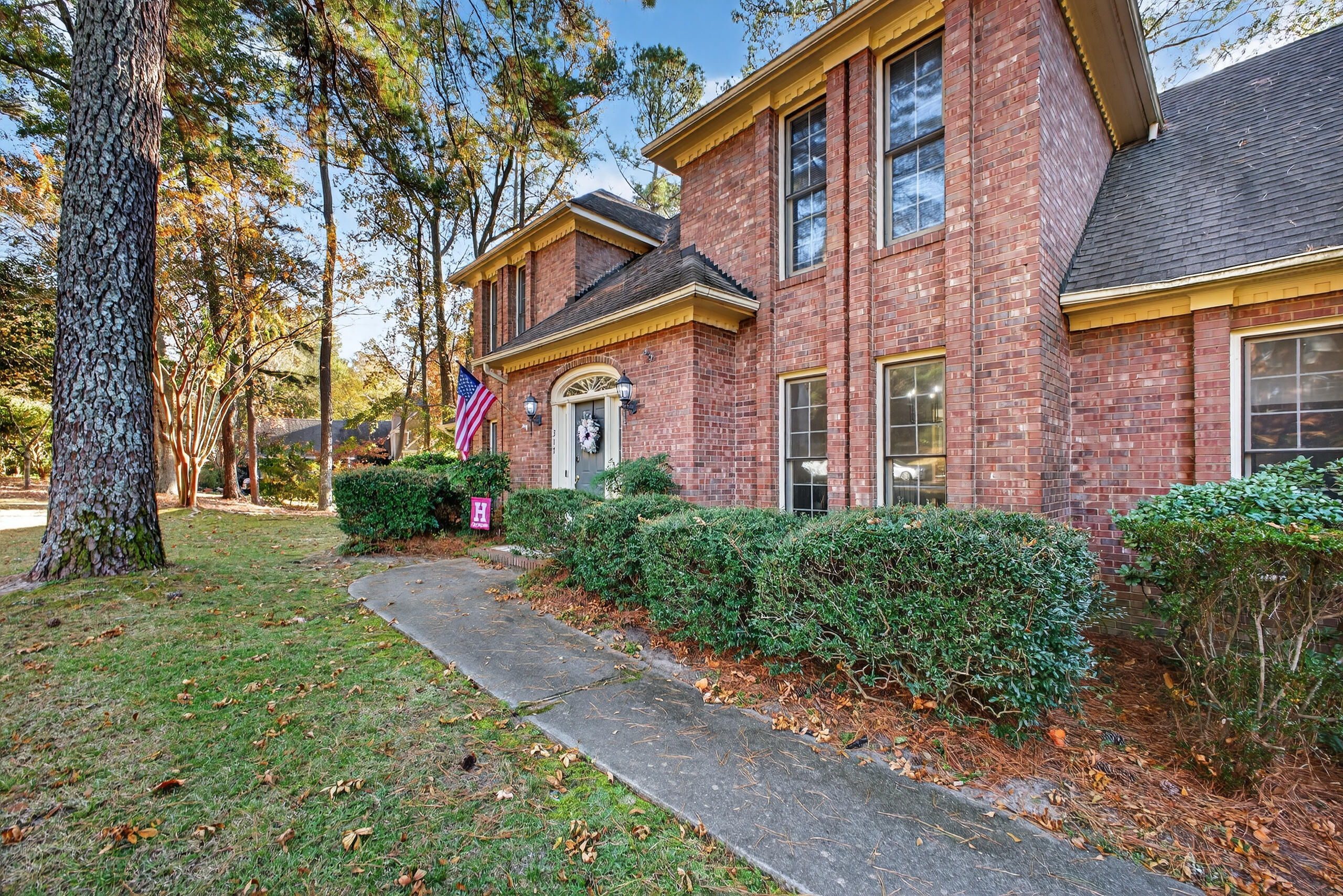 main property photo 51