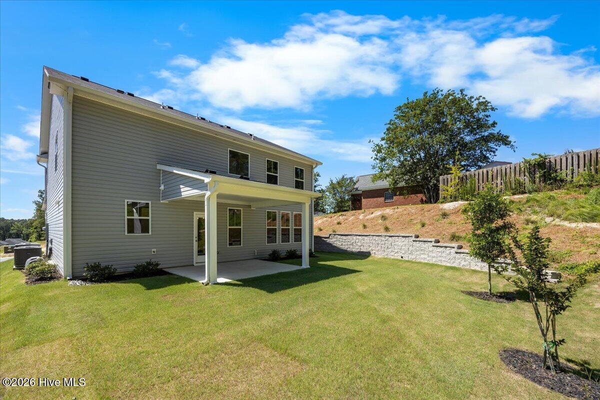 main property photo 28