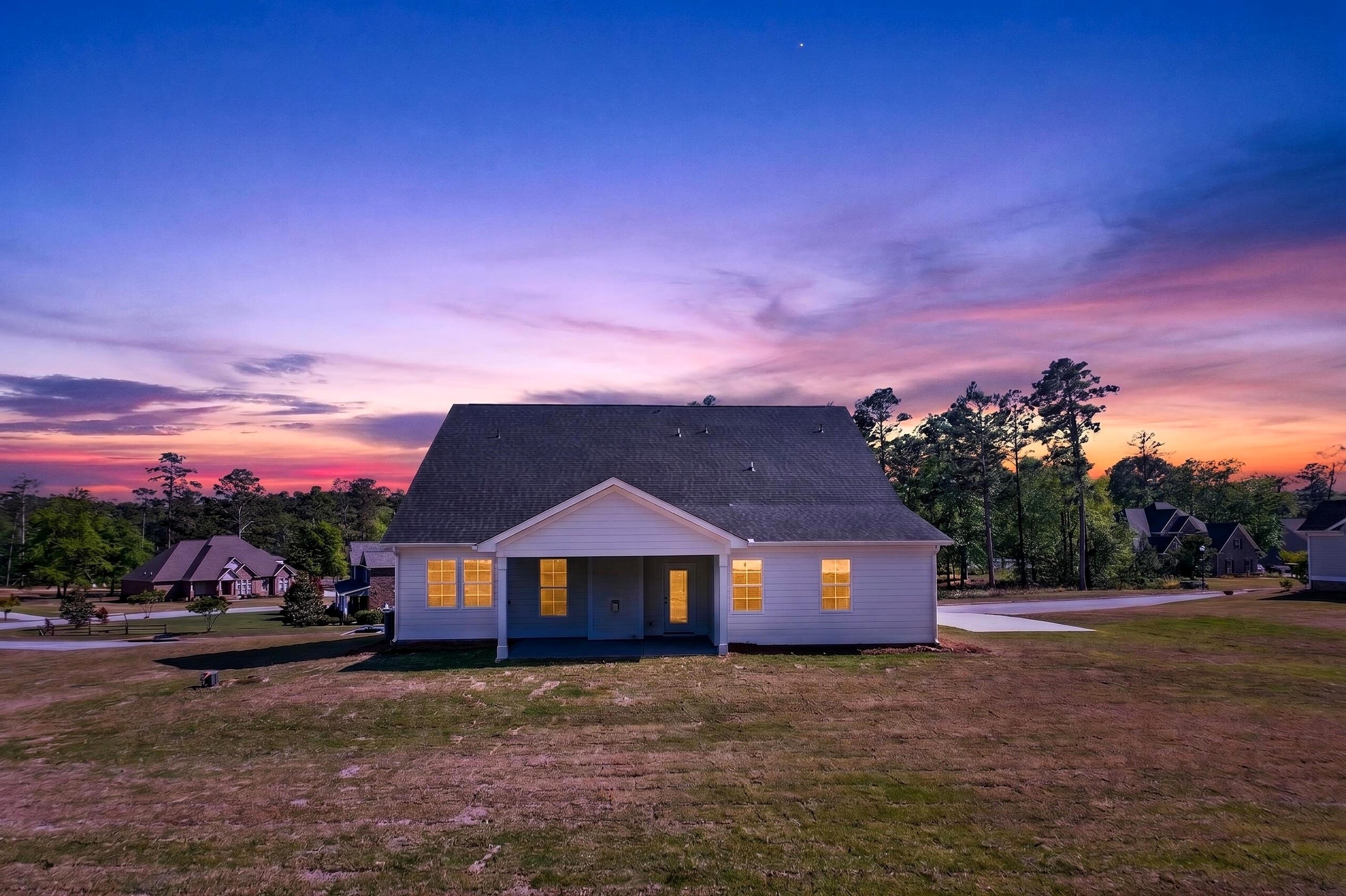 main property photo 12
