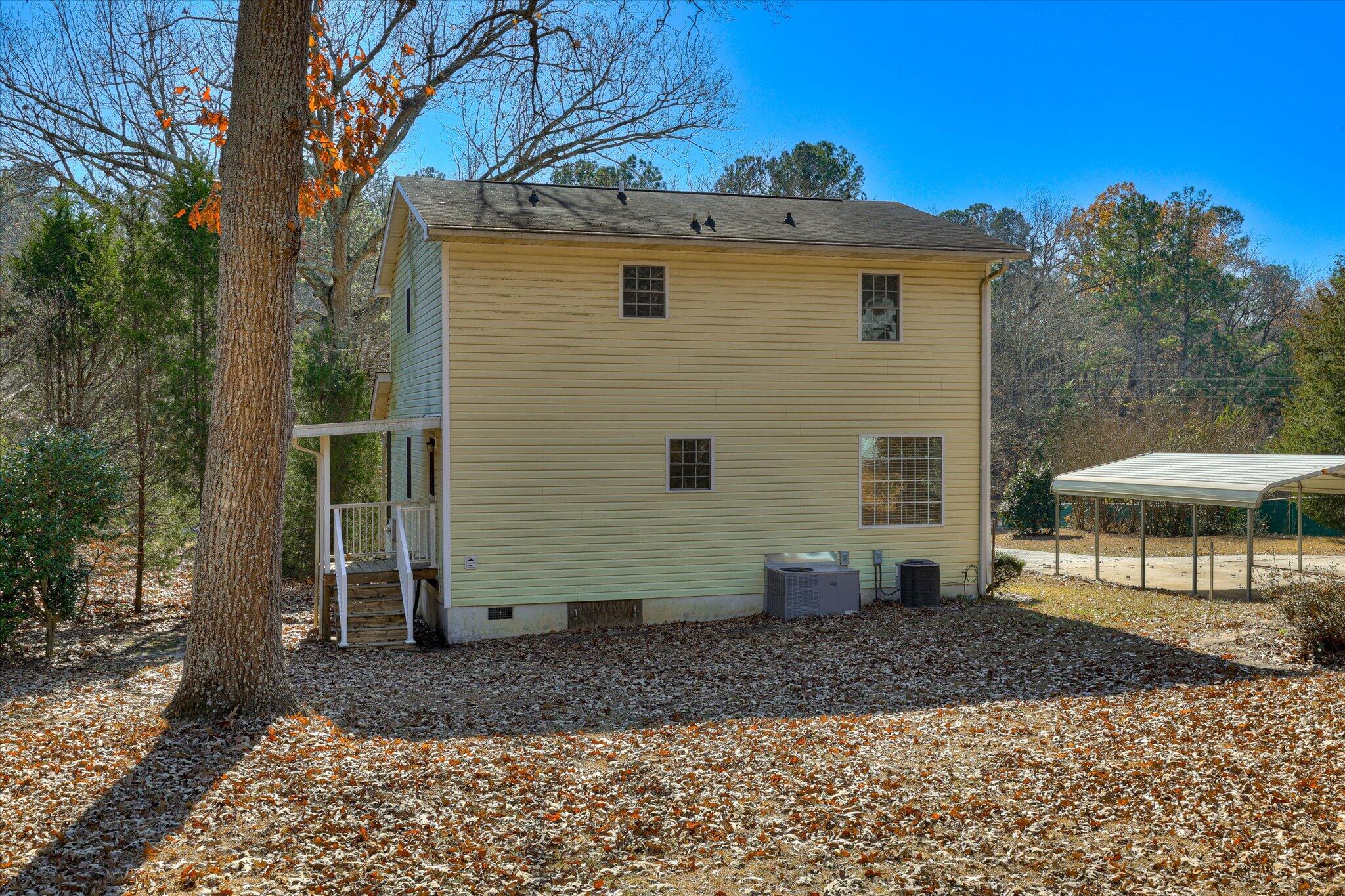 main property photo 41