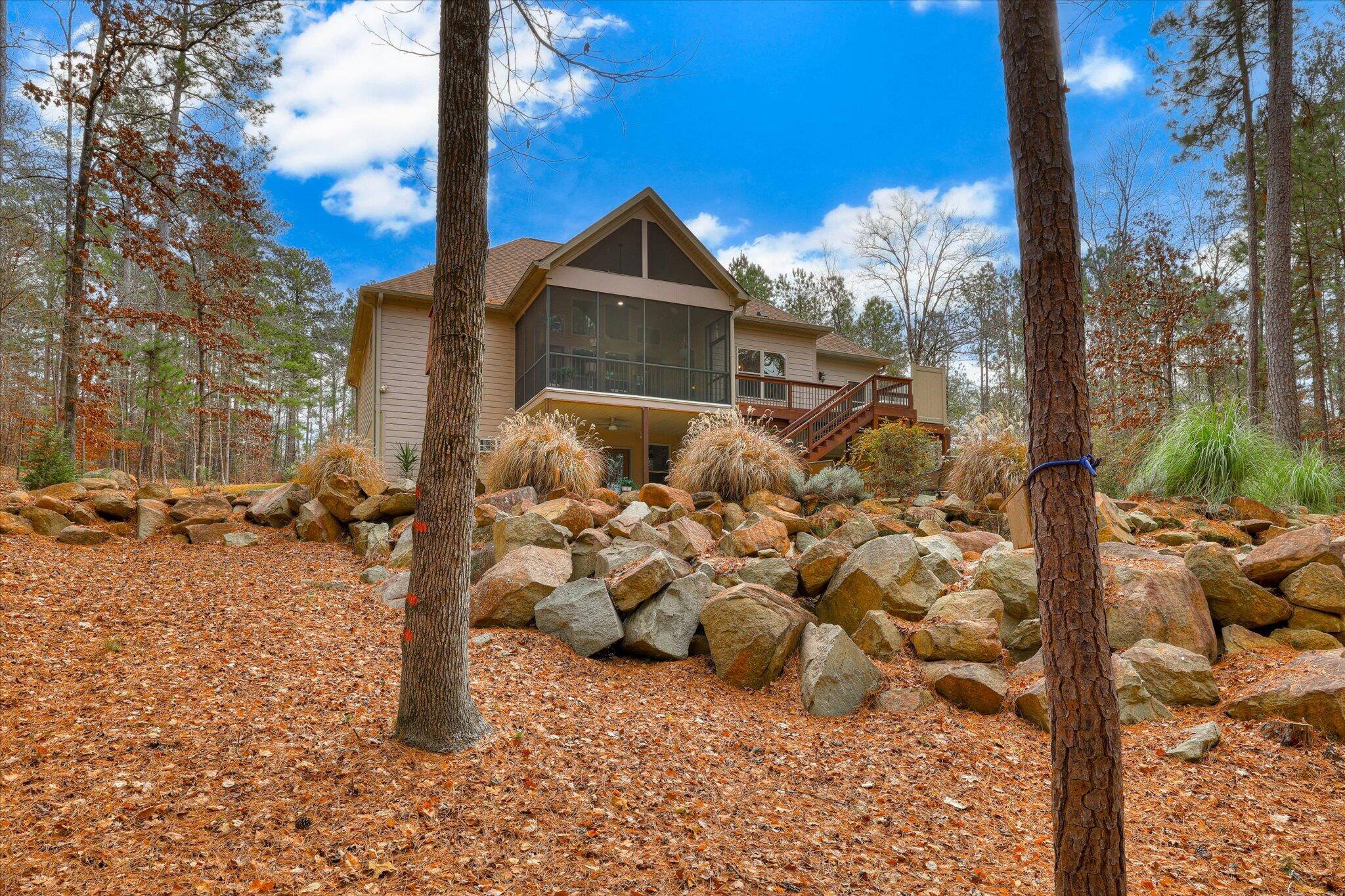 main property photo 39