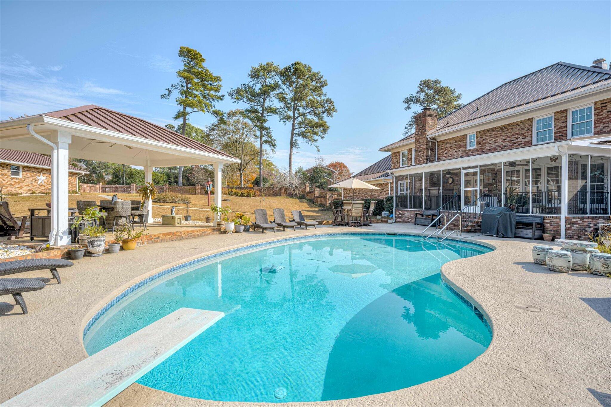 main property photo 44