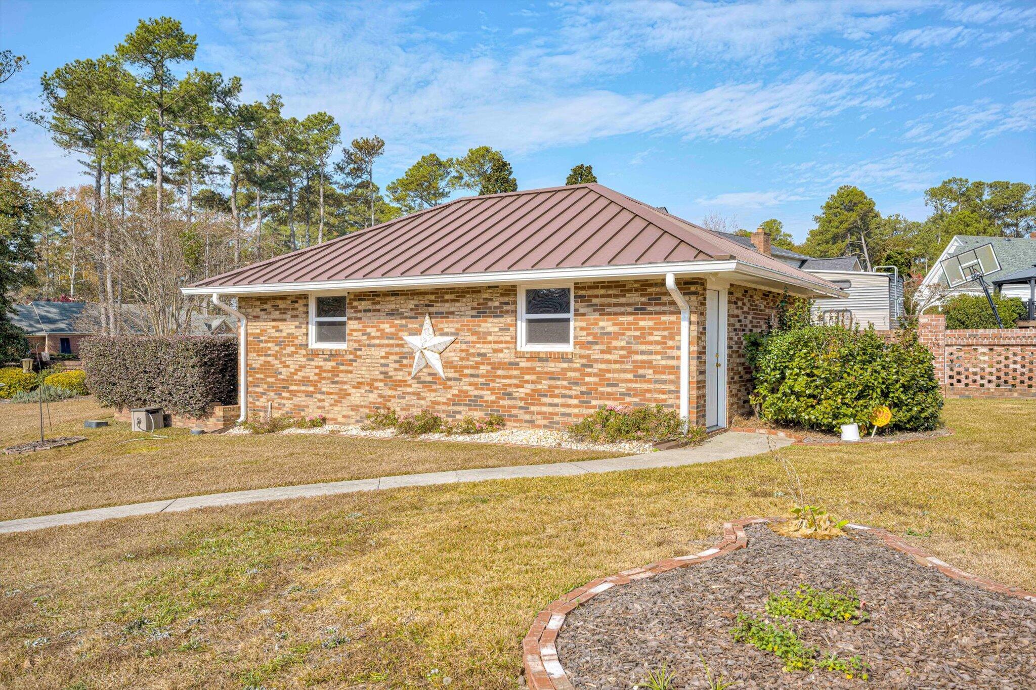 main property photo 49