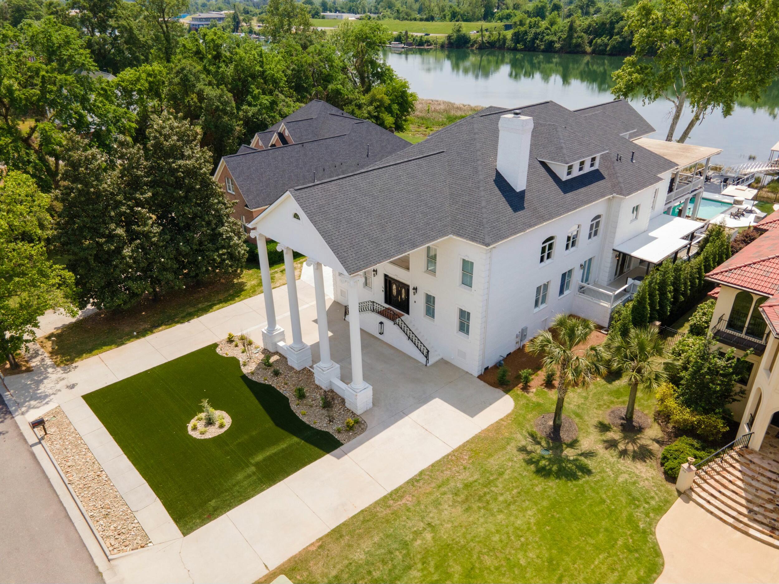 main property photo 70