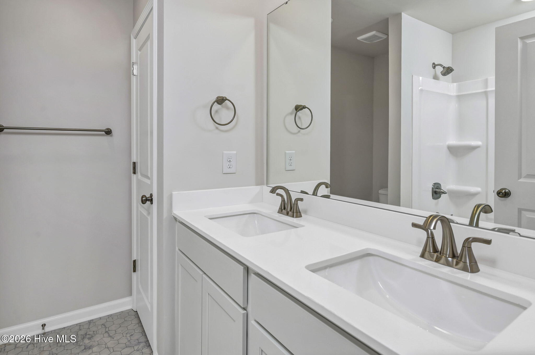 main property photo 67
