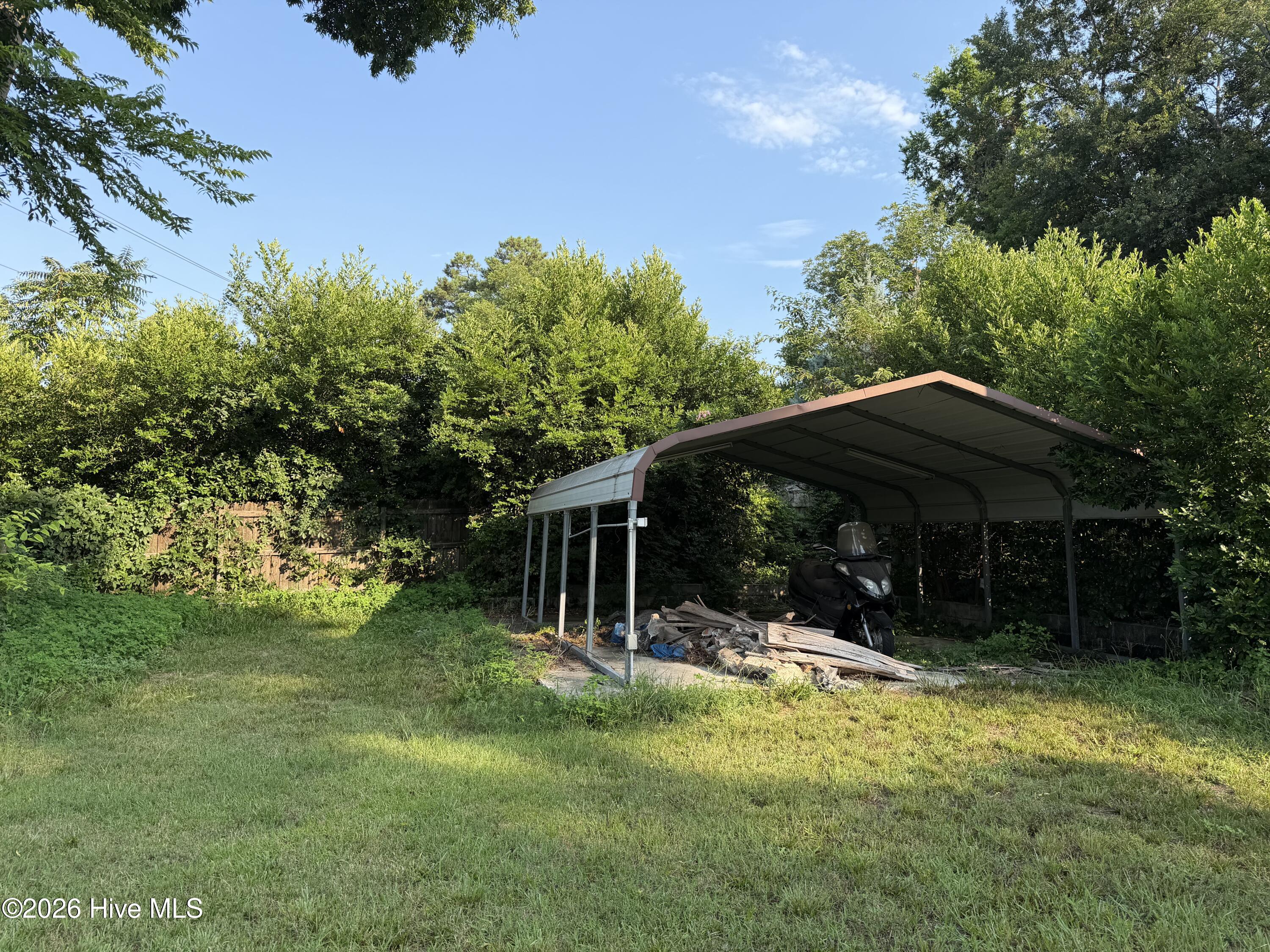 main property photo 39