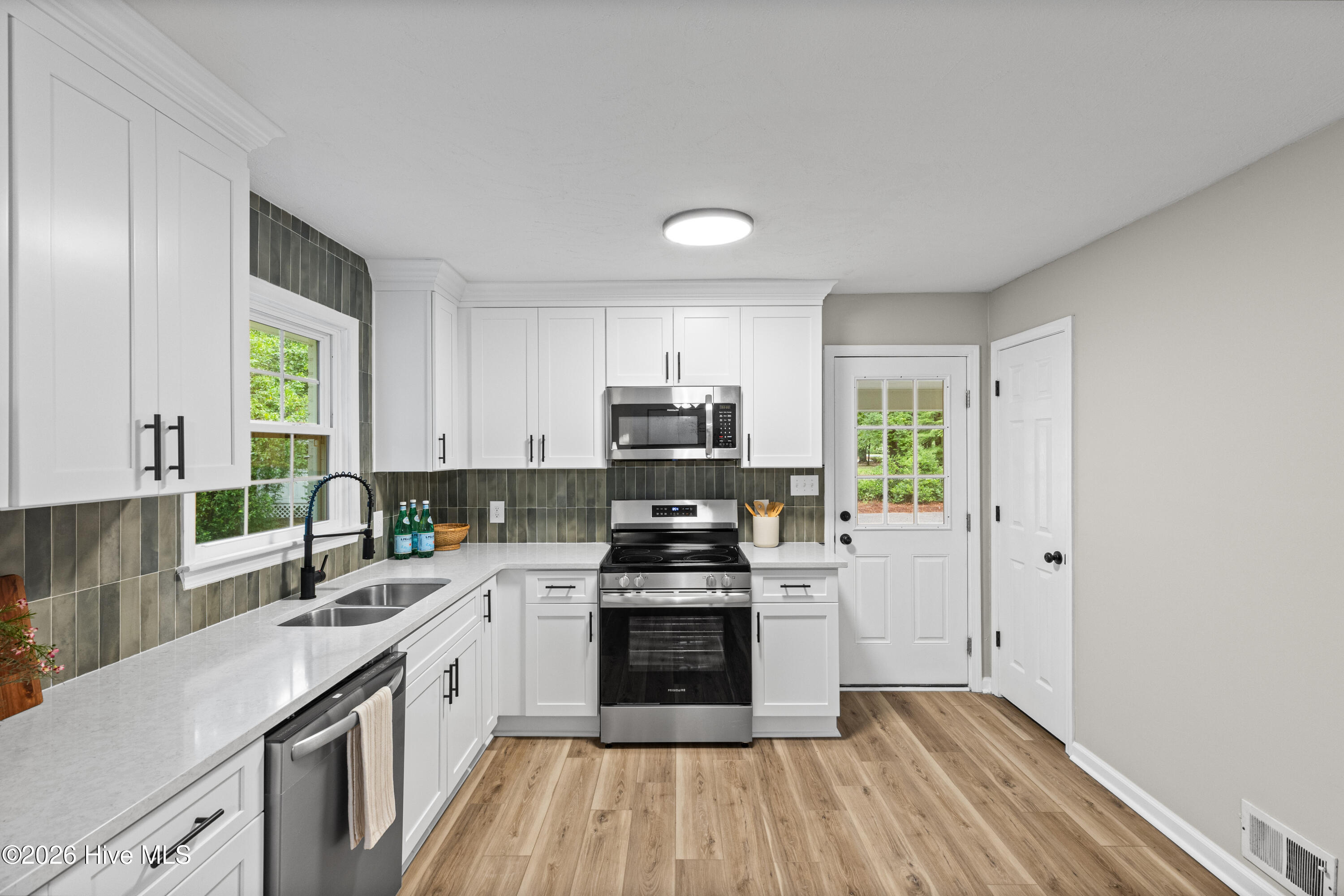 main property photo 70