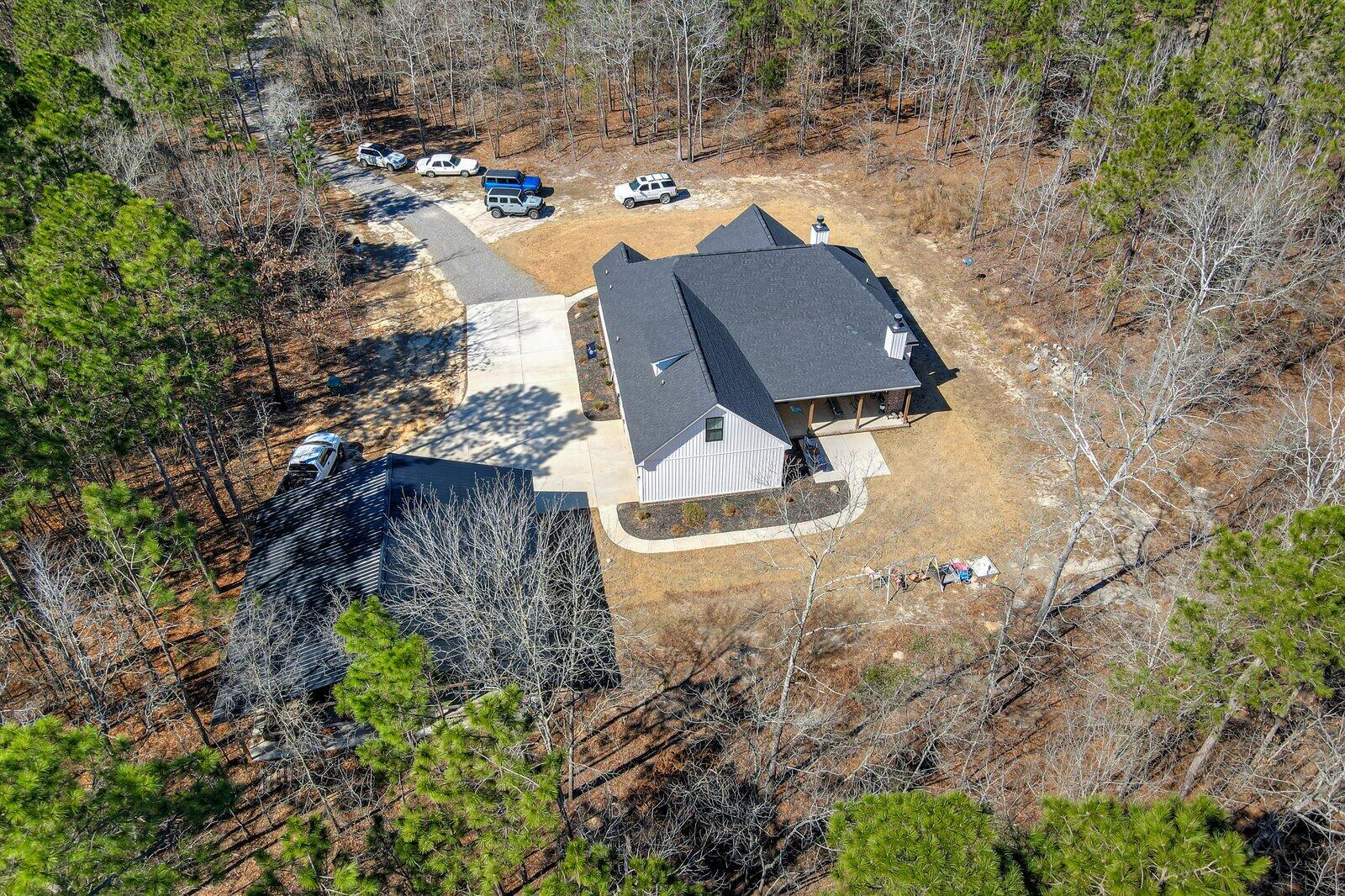 main property photo 41
