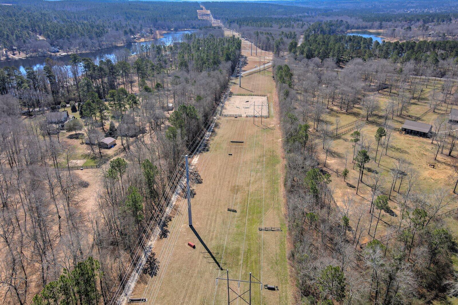 main property photo 47