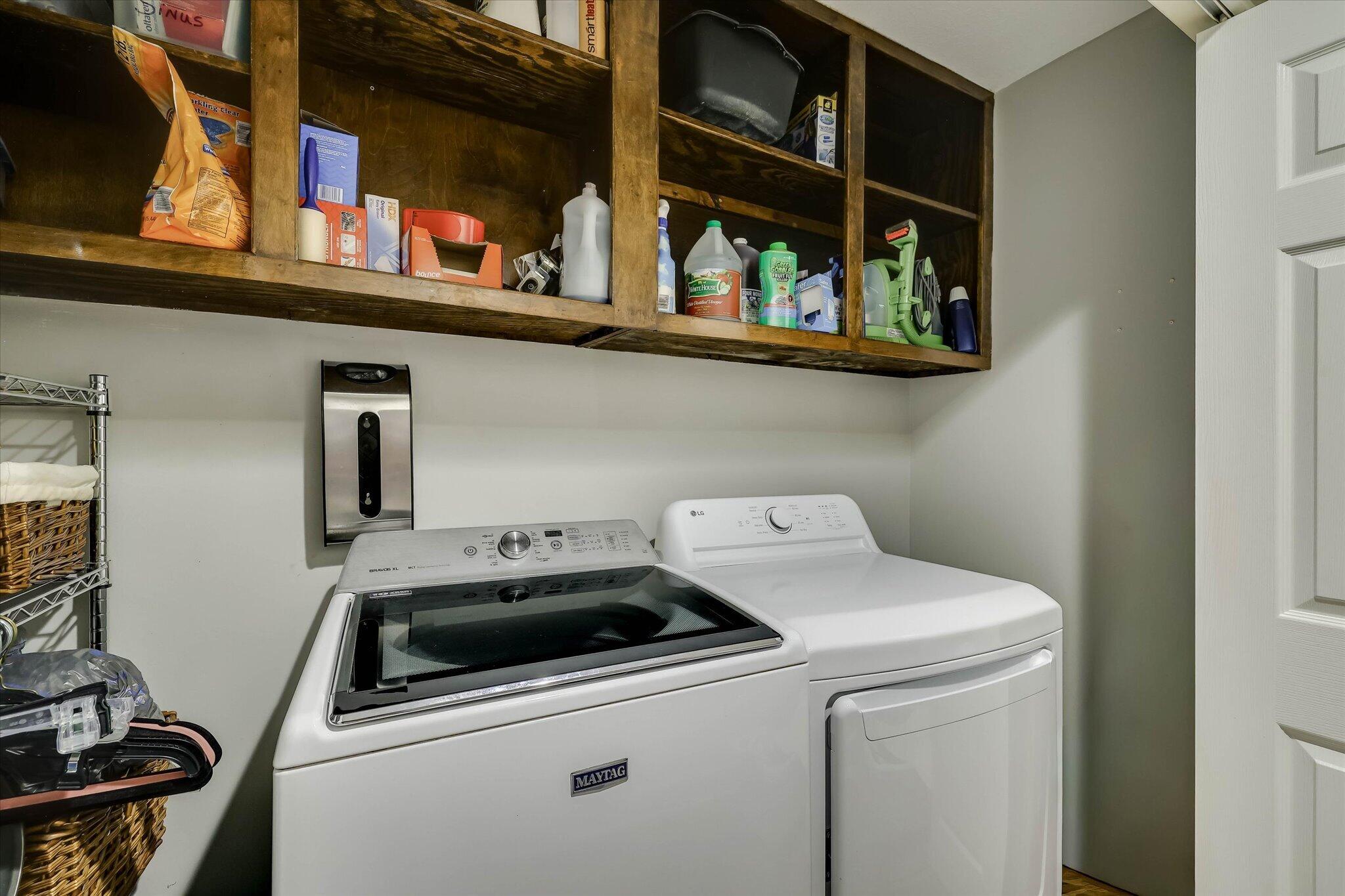 main property photo 41