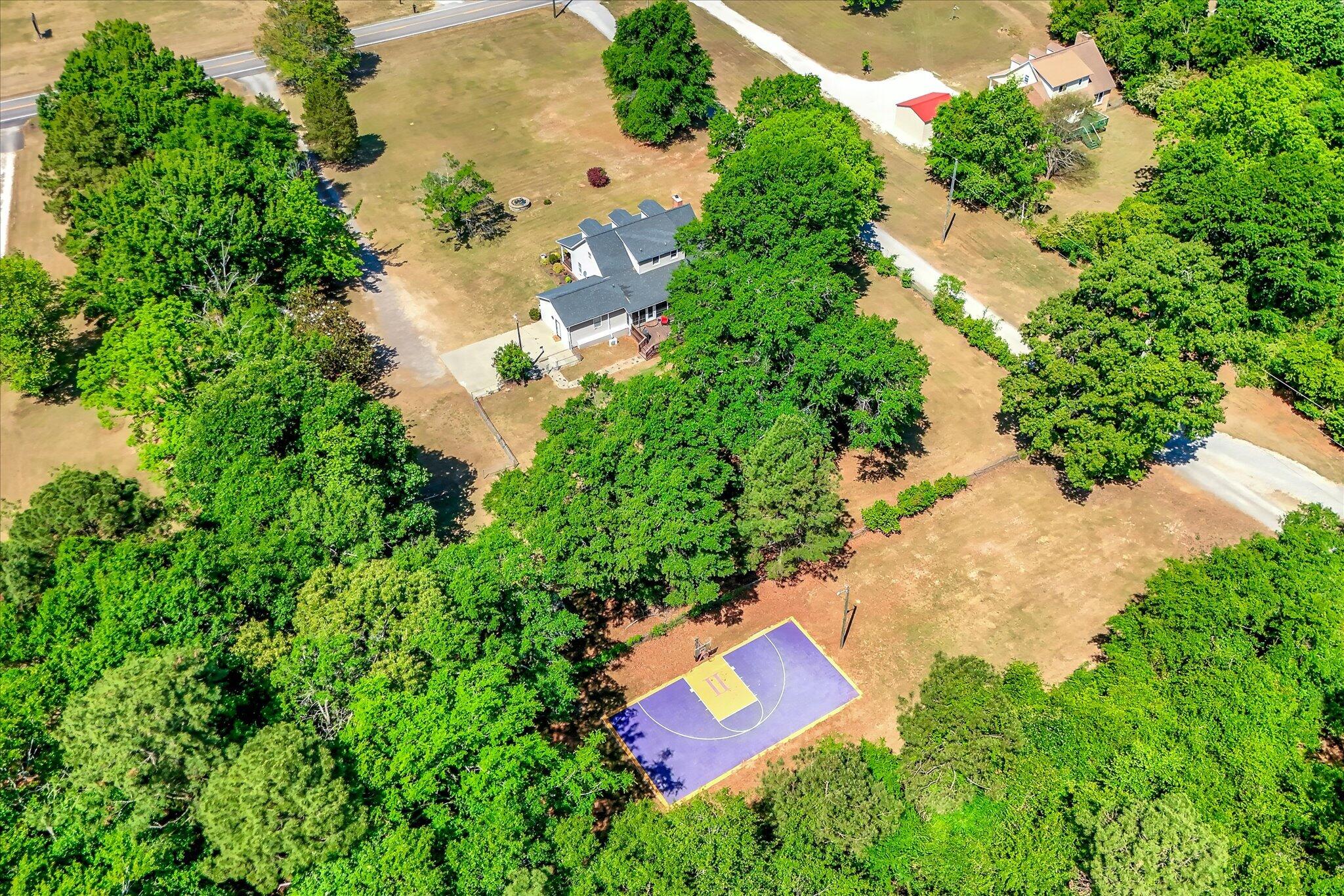 main property photo 5