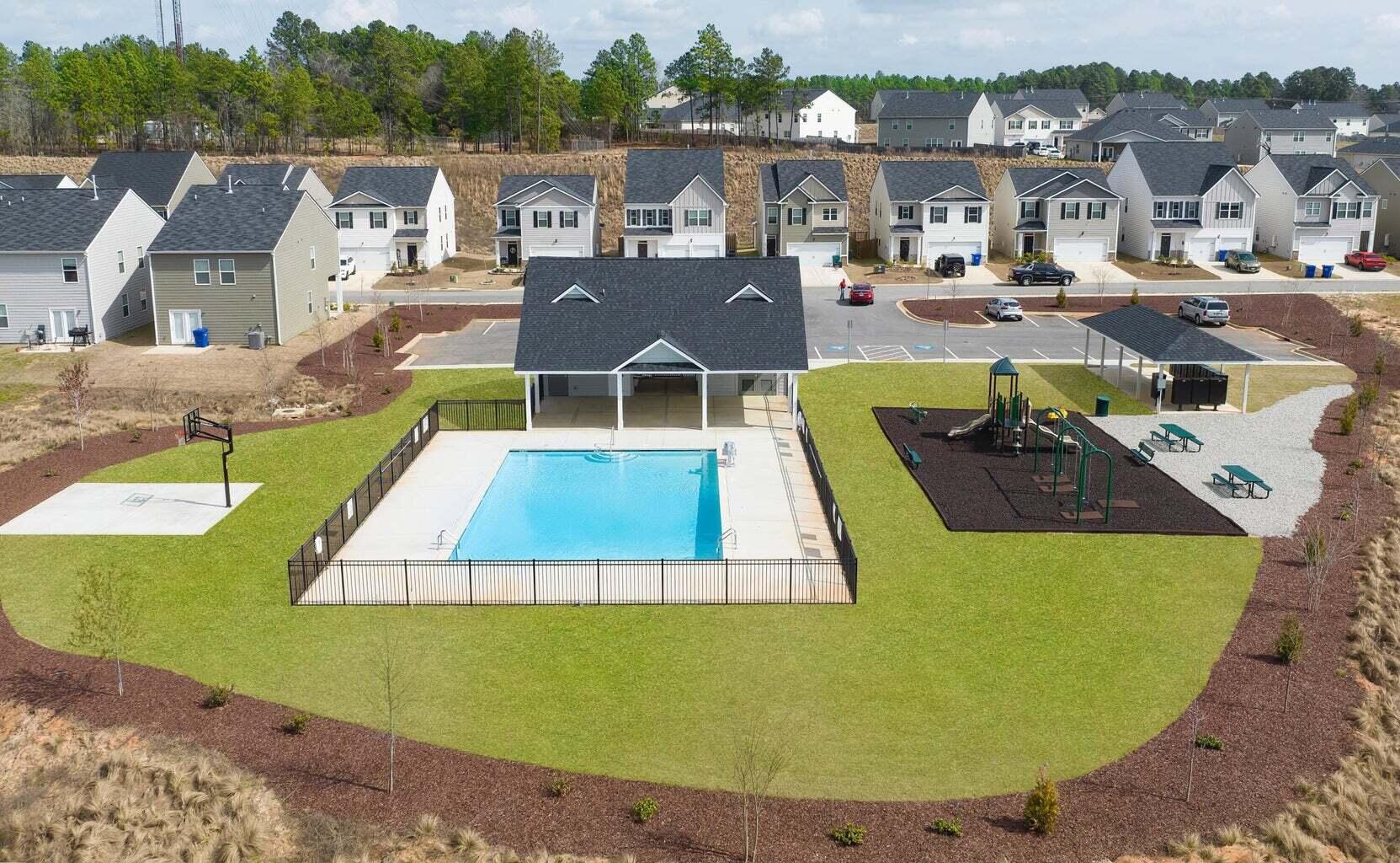 main property photo 45
