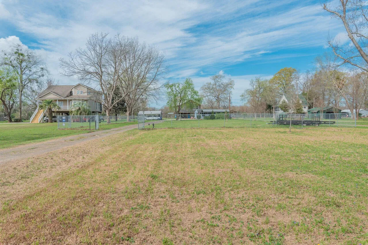 main property photo 56