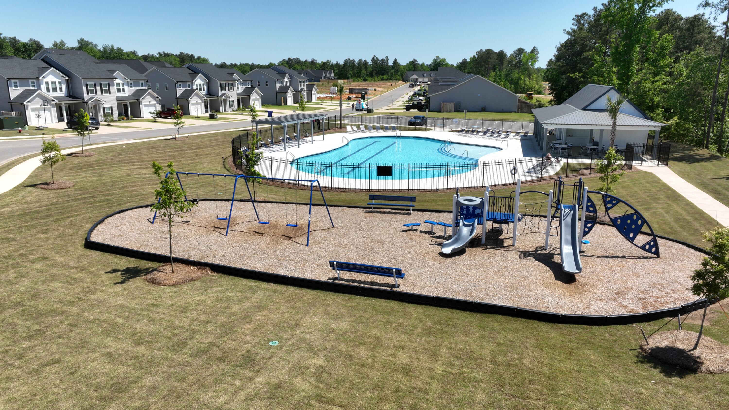 main property photo 39
