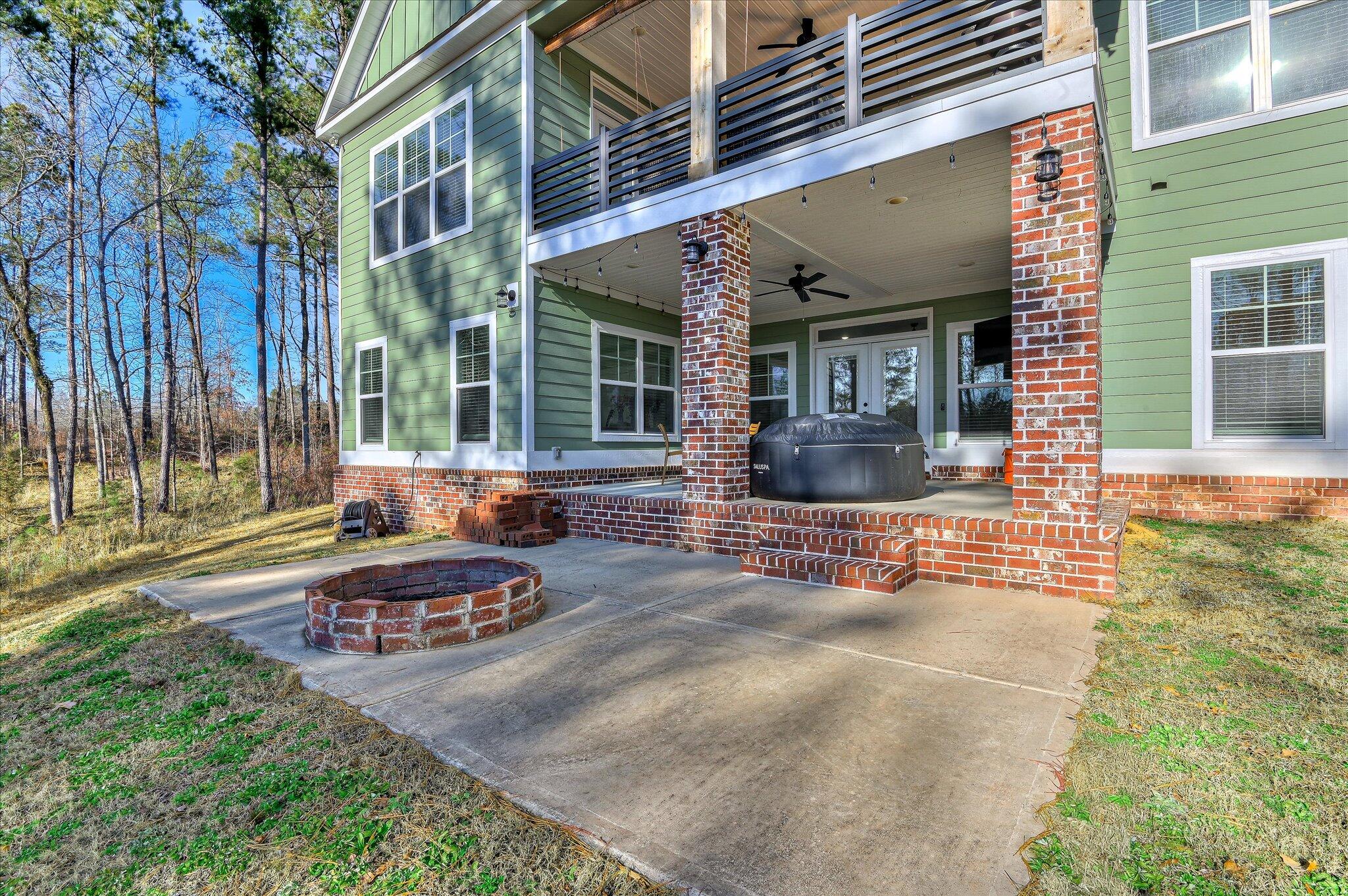 main property photo 38