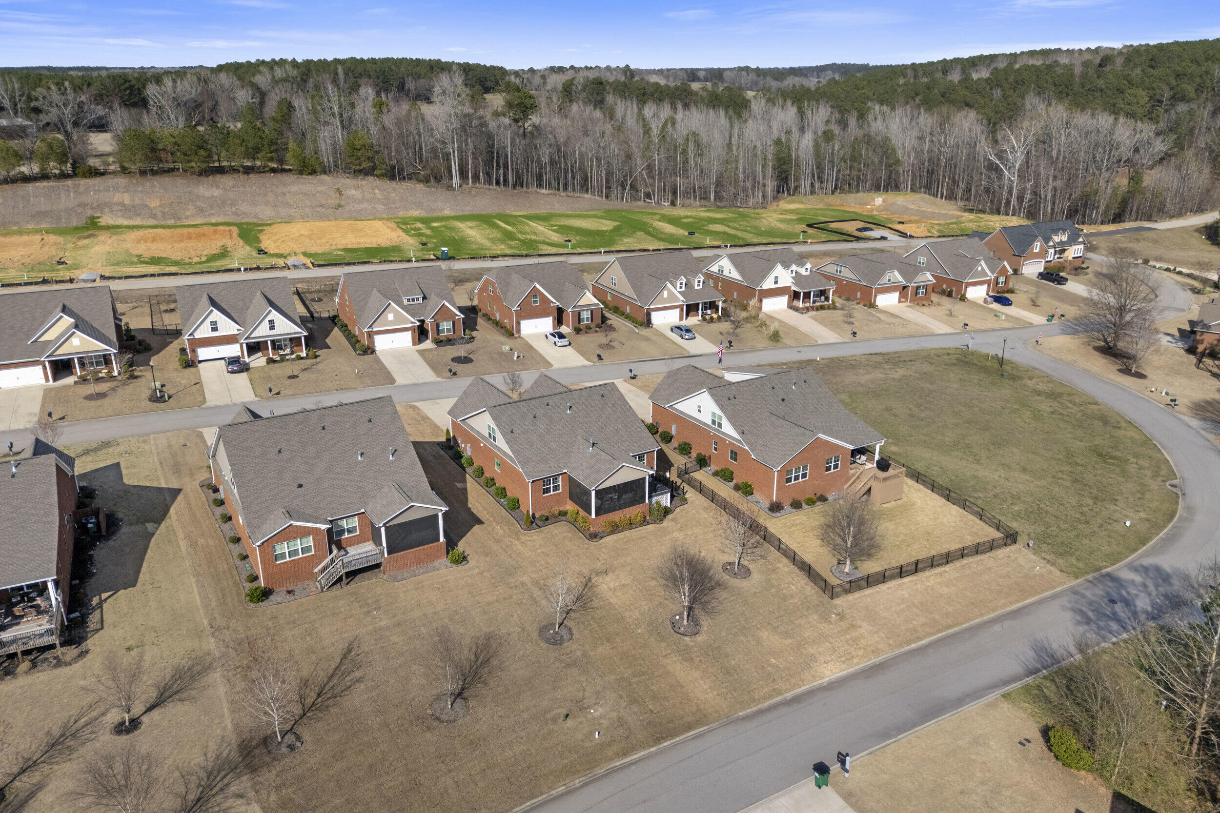 main property photo 44