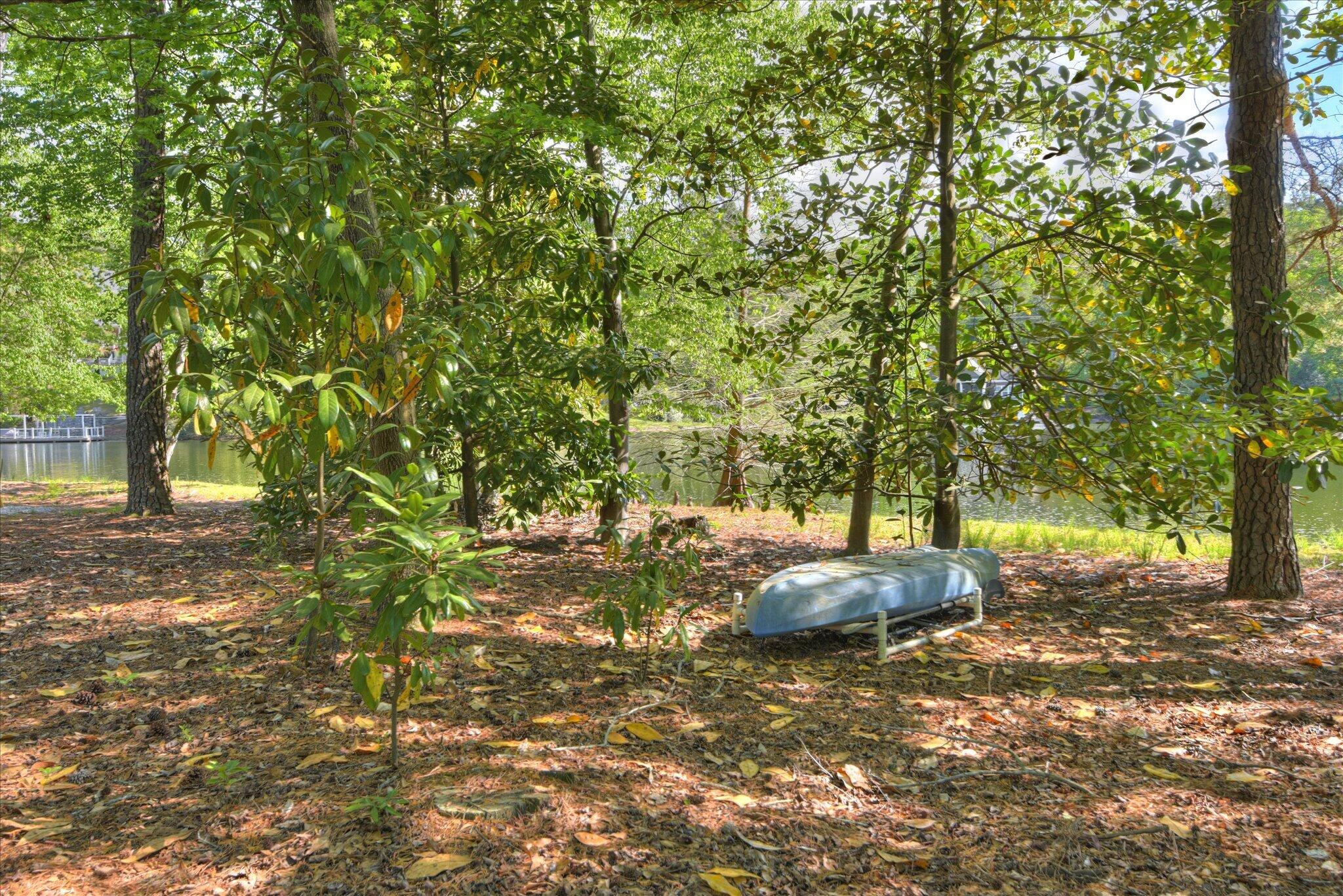 main property photo 40