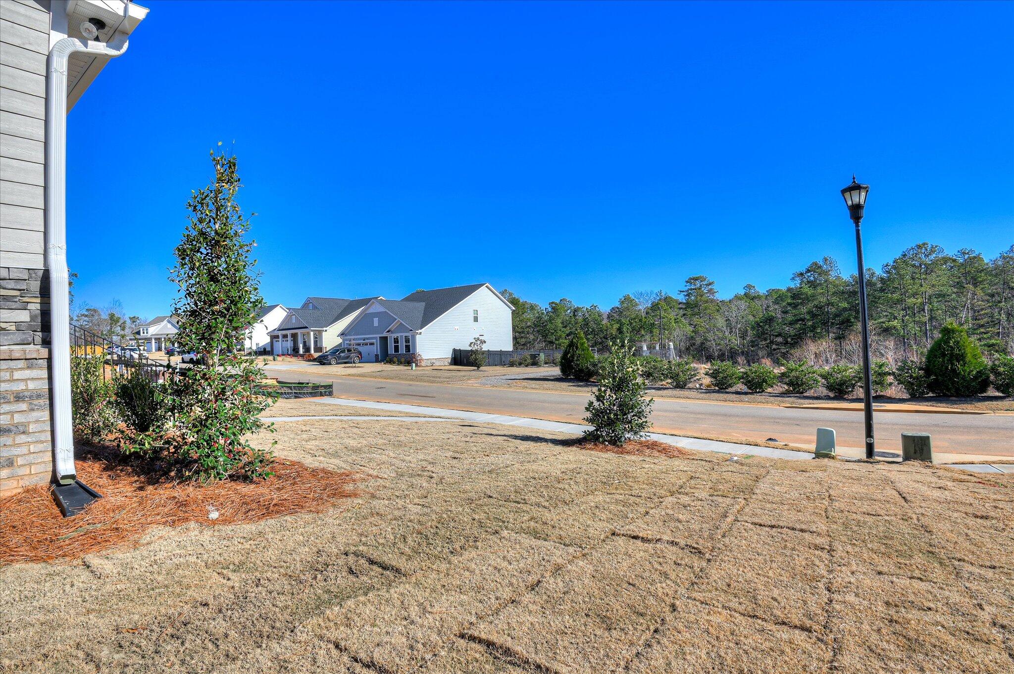main property photo 45