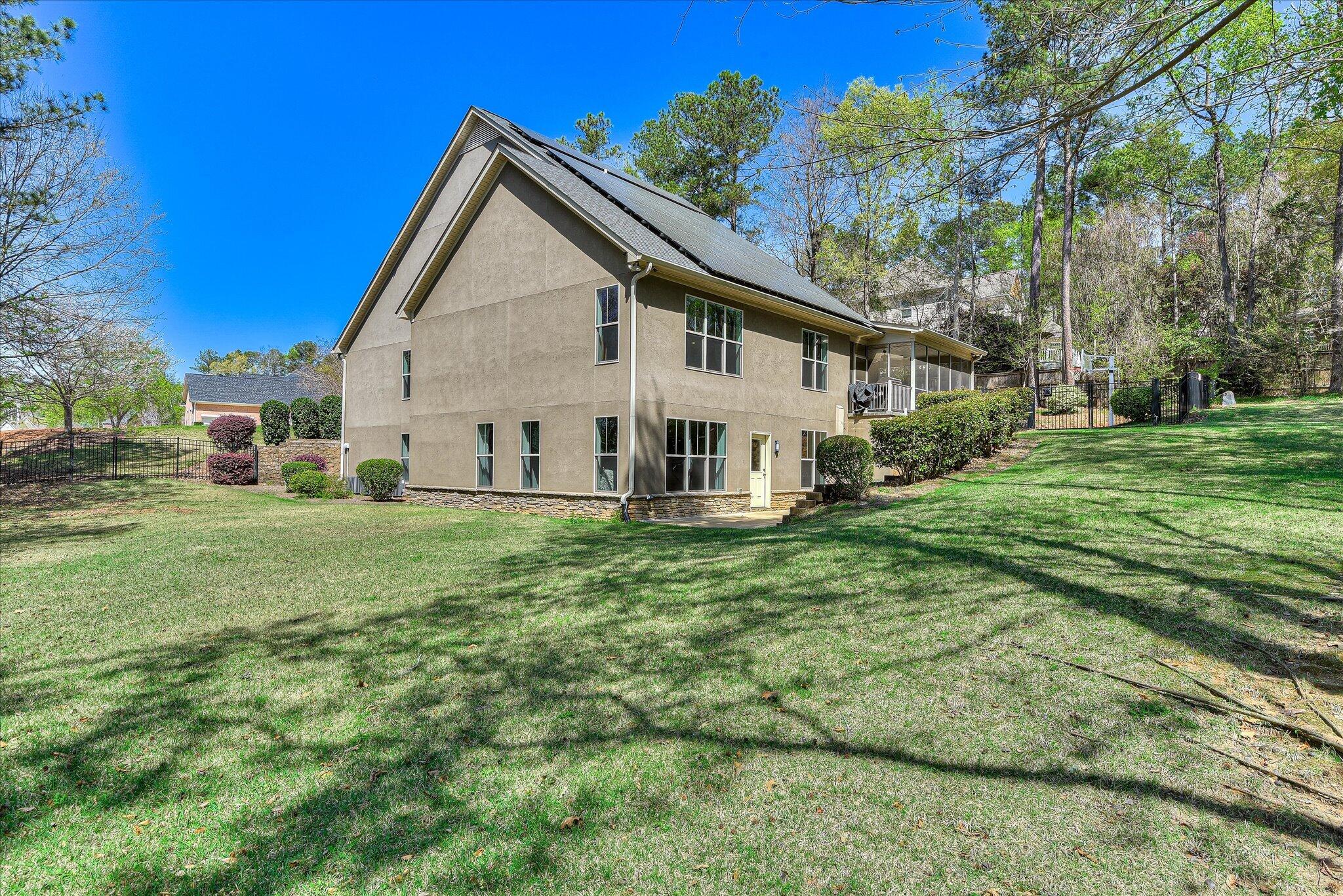 main property photo 68