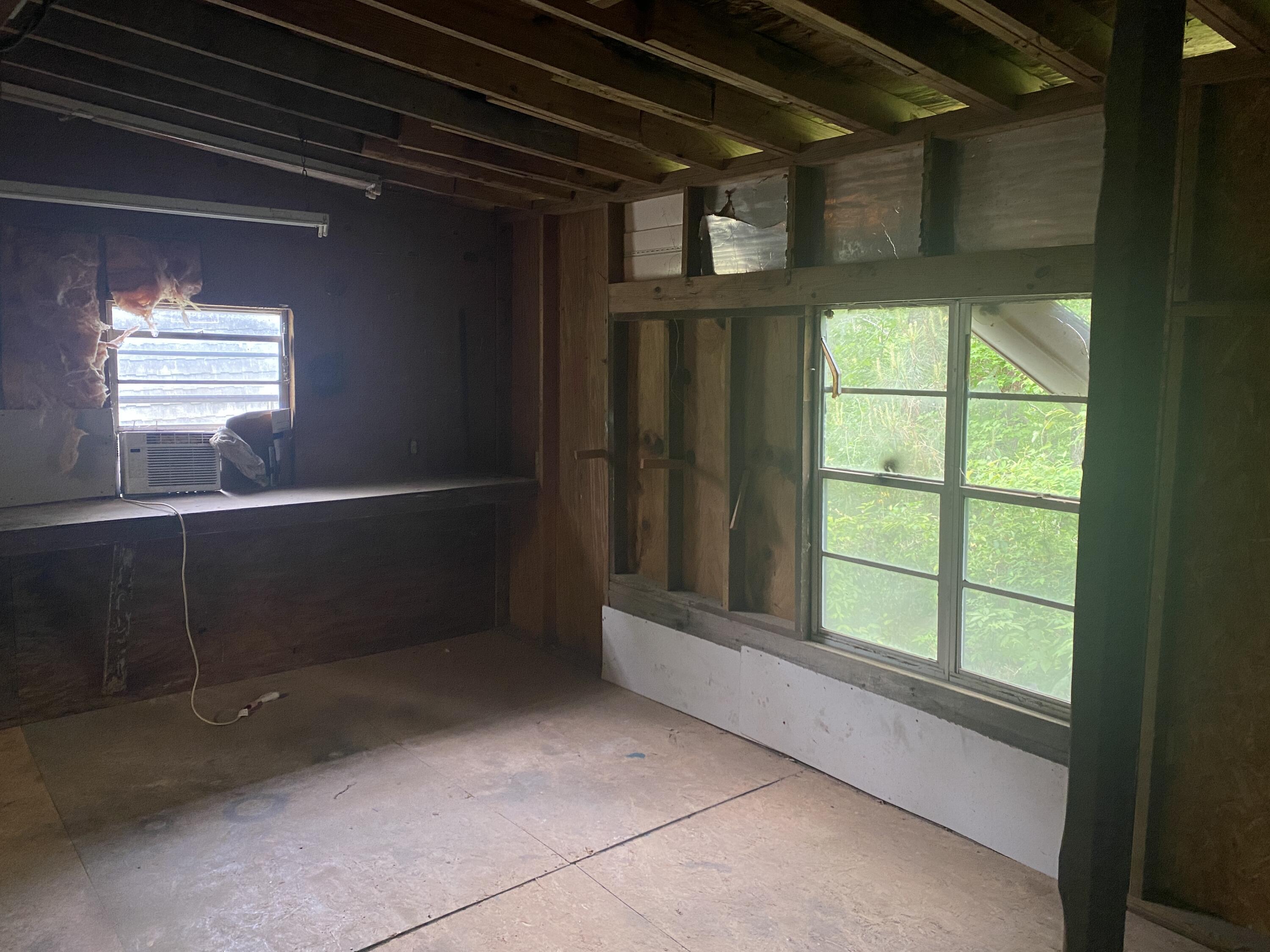 main property photo 48