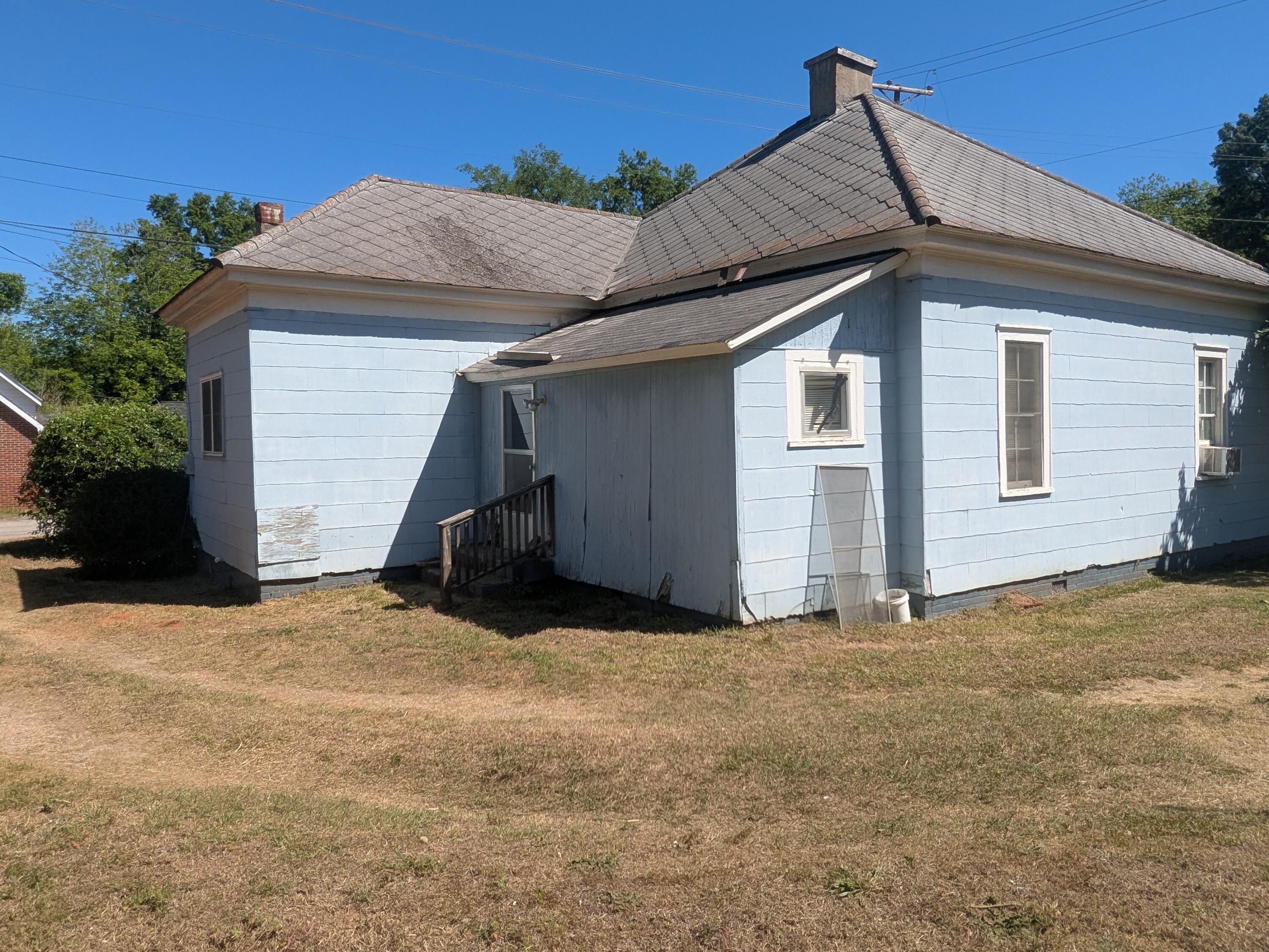 main property photo 24