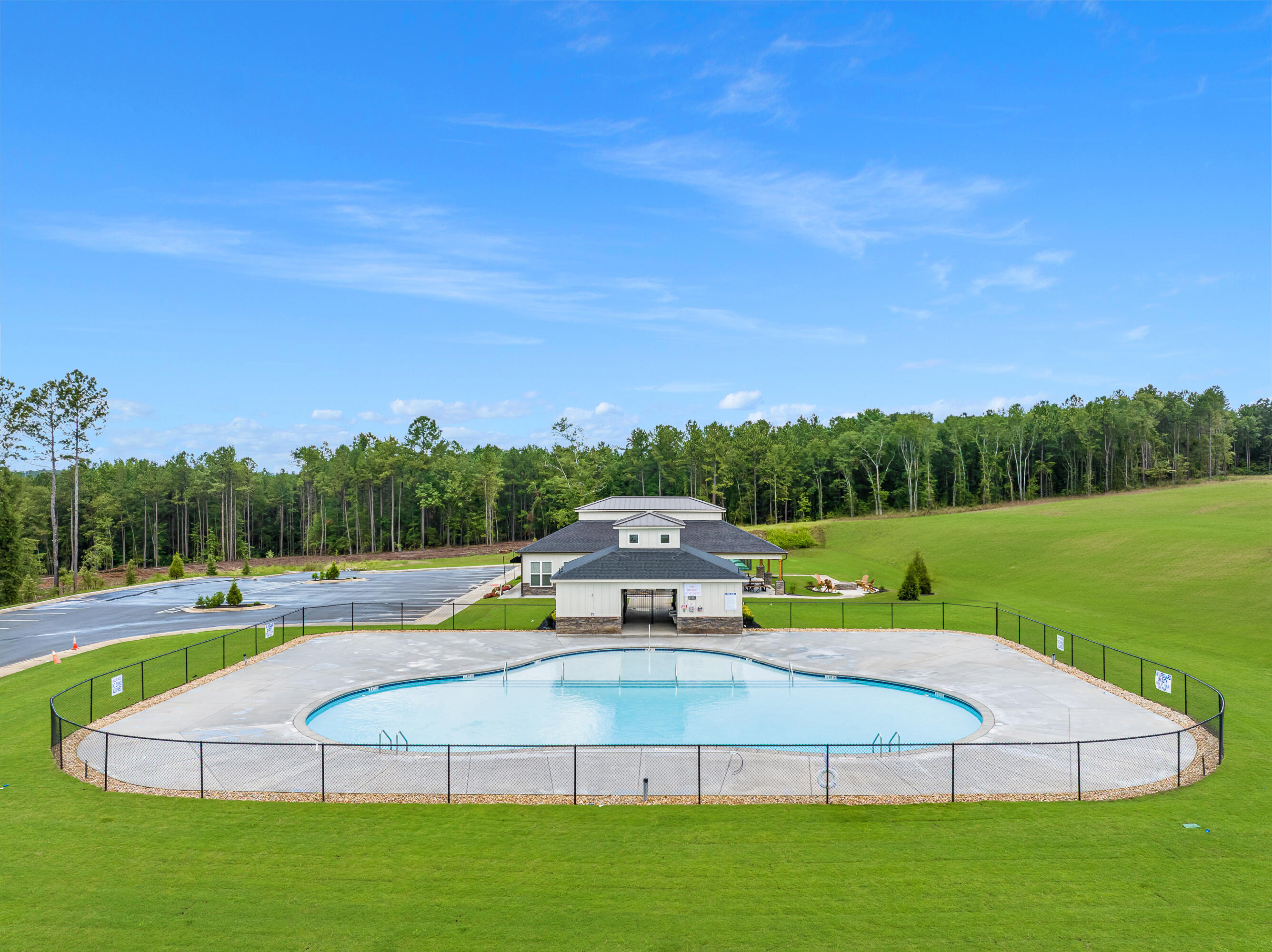 main property photo 6