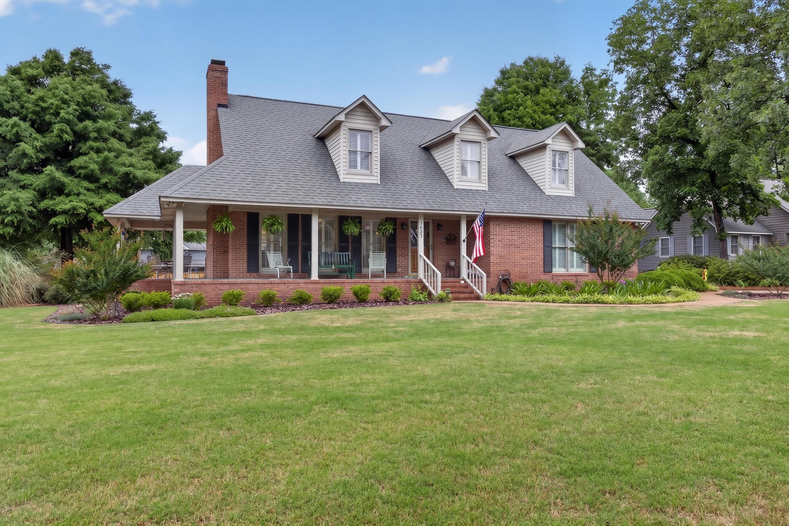 main property photo 42
