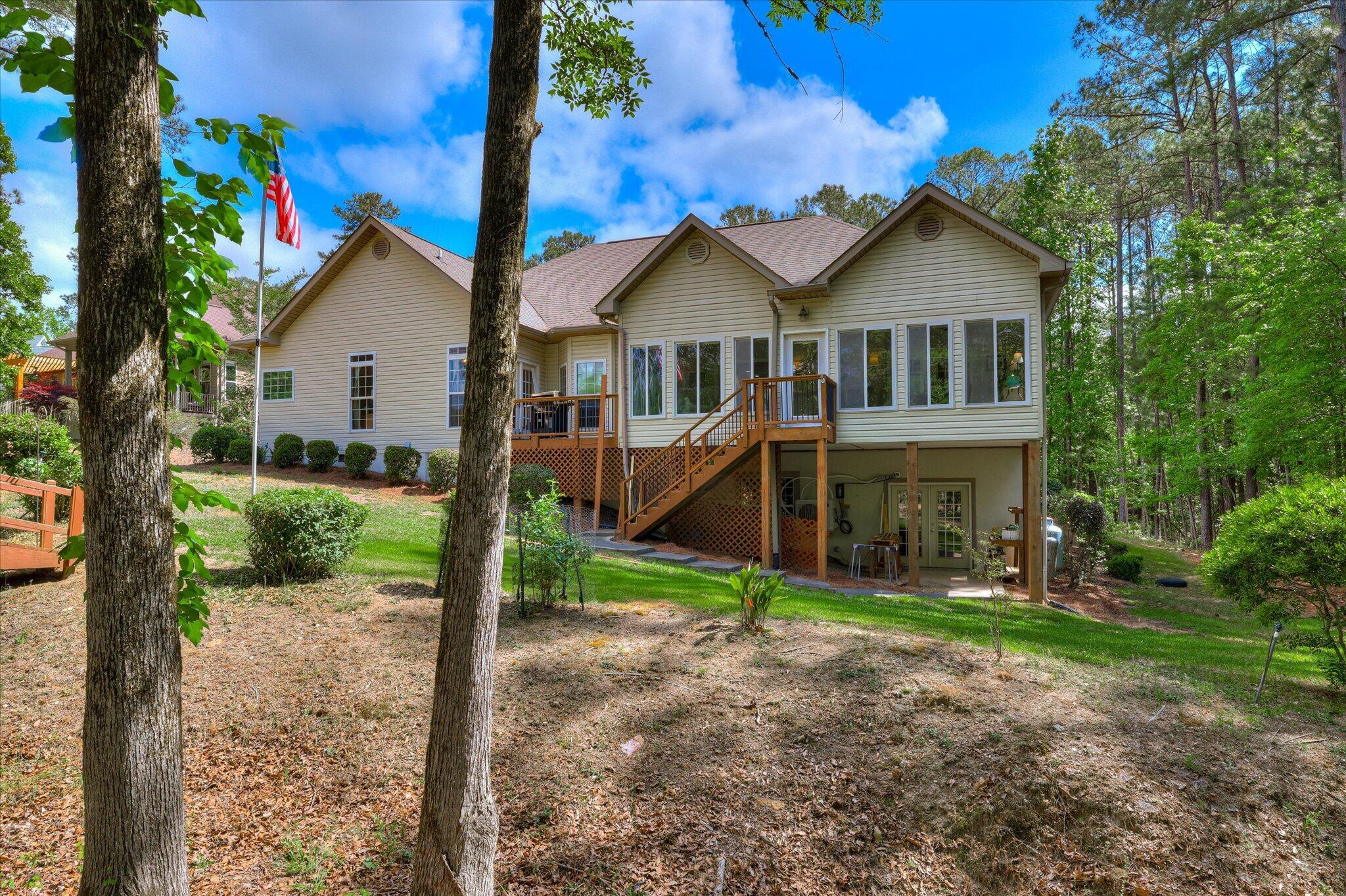 main property photo 45