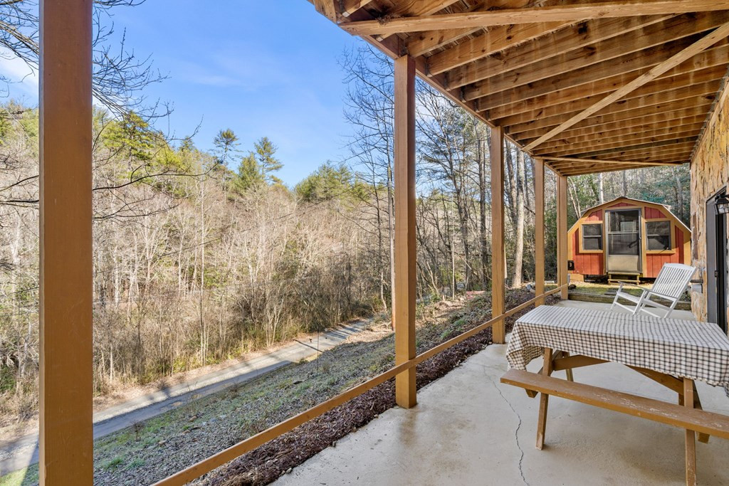 main property photo 24