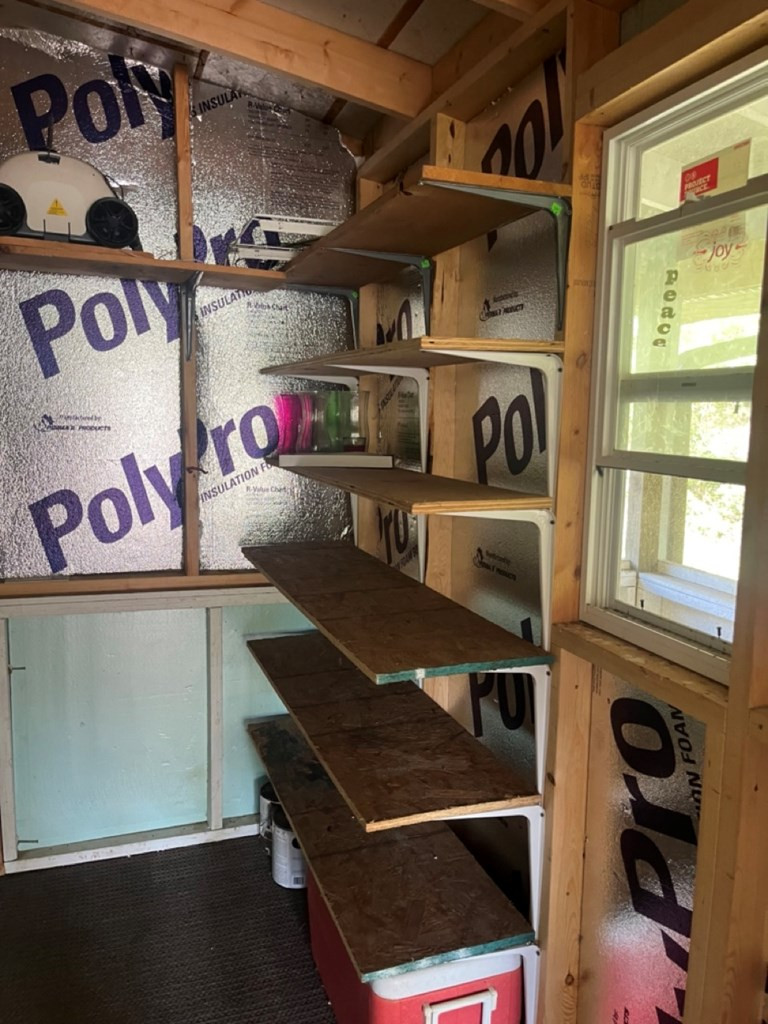 main property photo 40