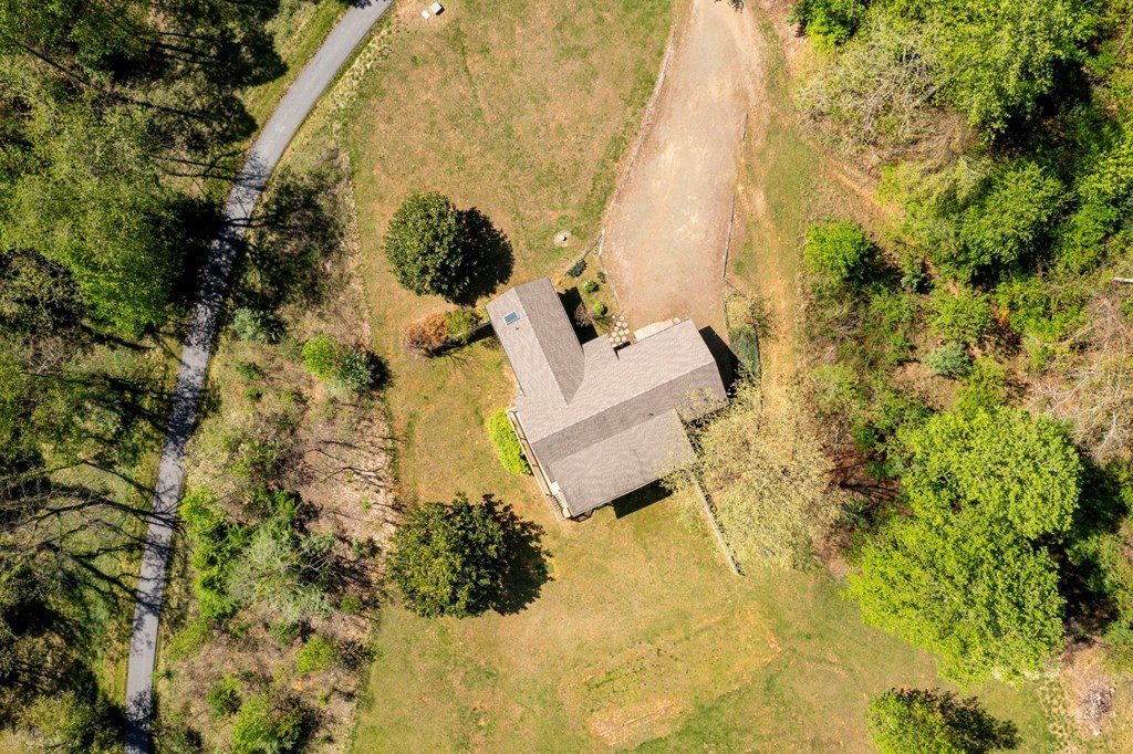 main property photo 50