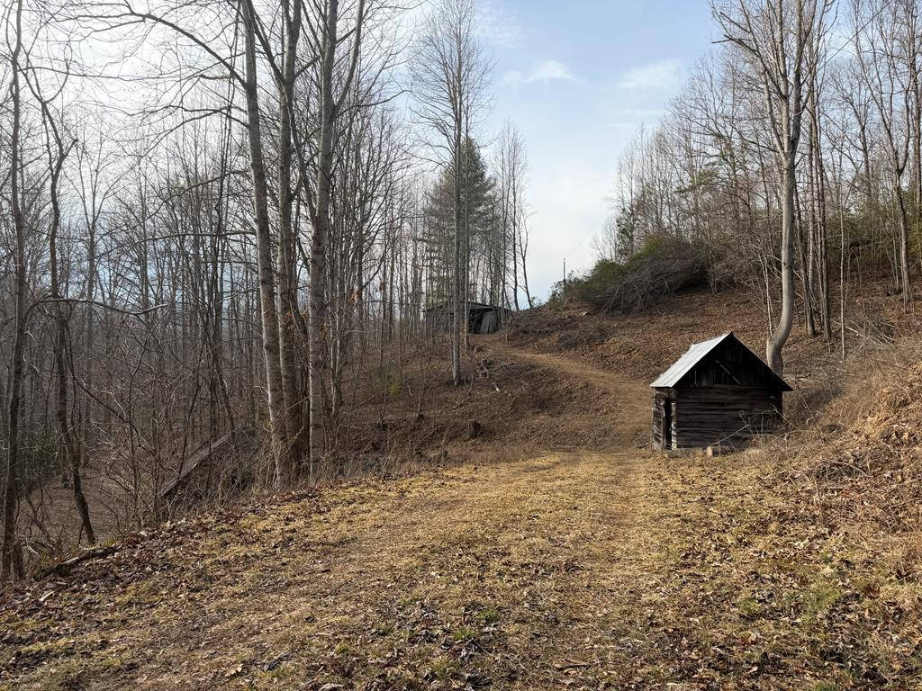 main property photo 57