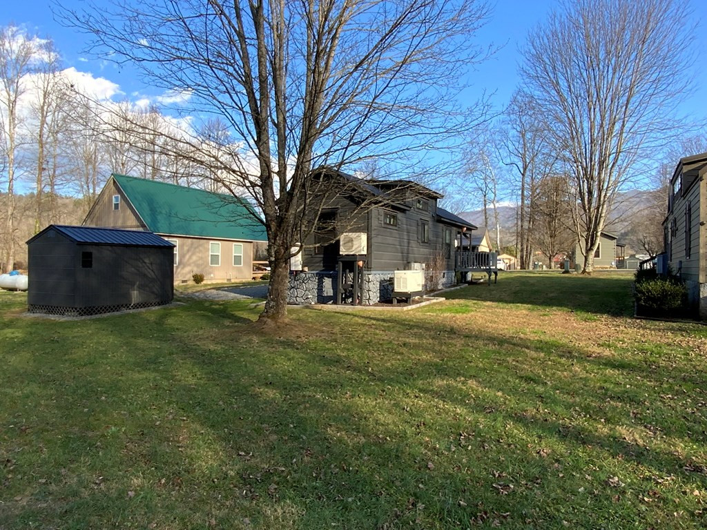 main property photo 25