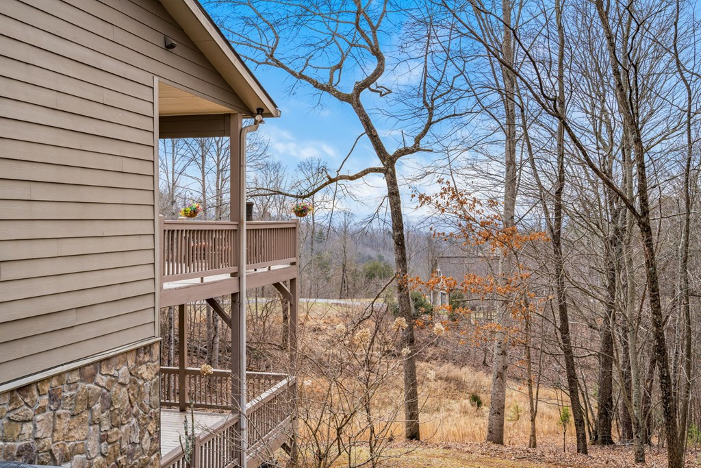 main property photo 50