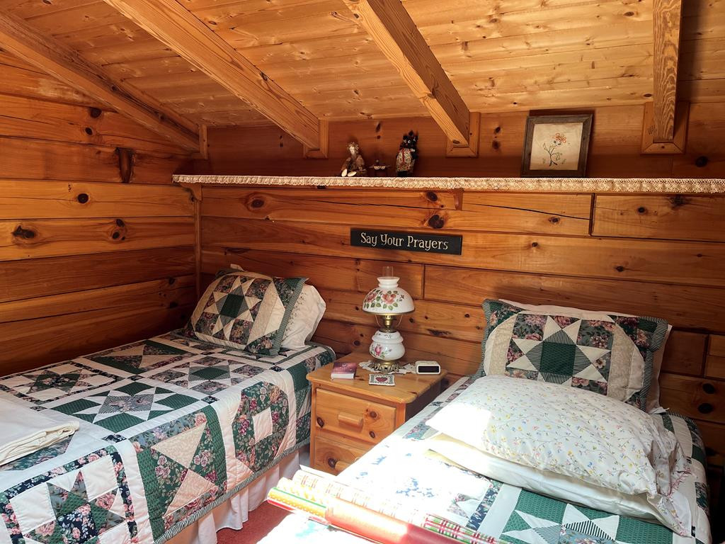 main property photo 35