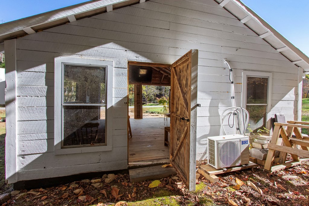 main property photo 47