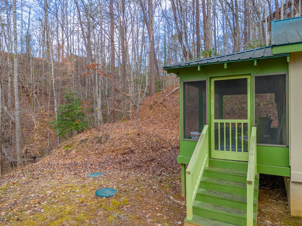 main property photo 23