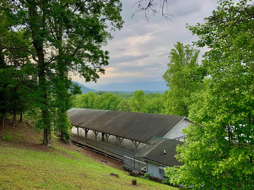 main property photo 33