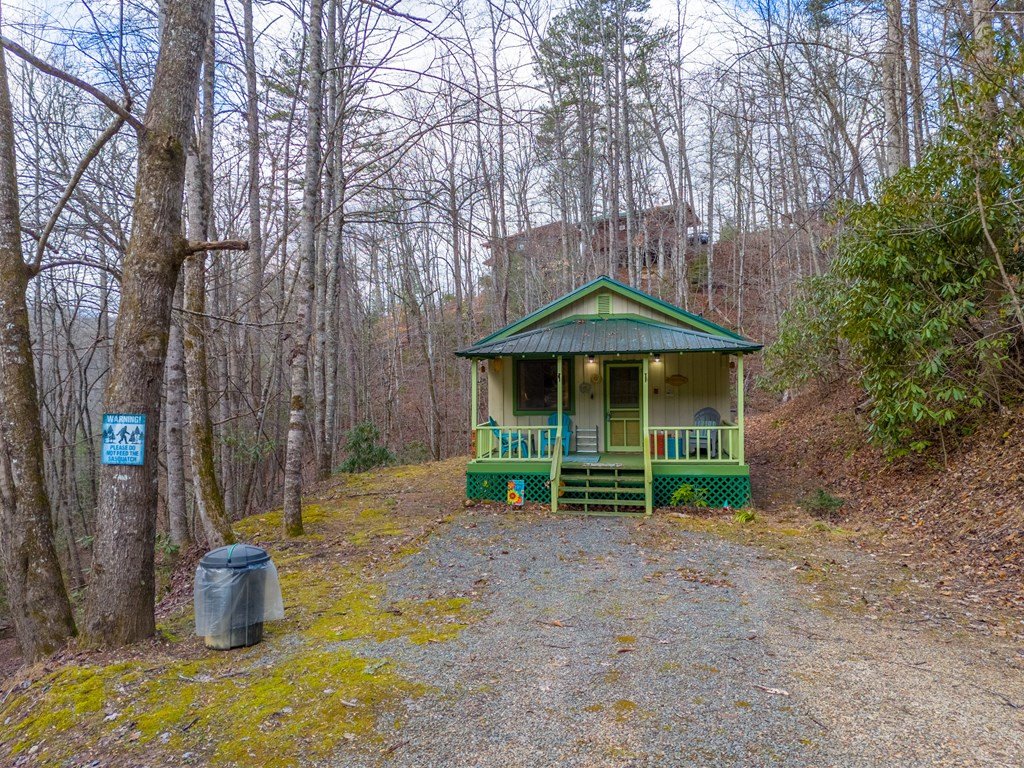 main property photo 41
