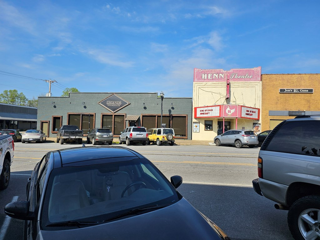 main property photo 3