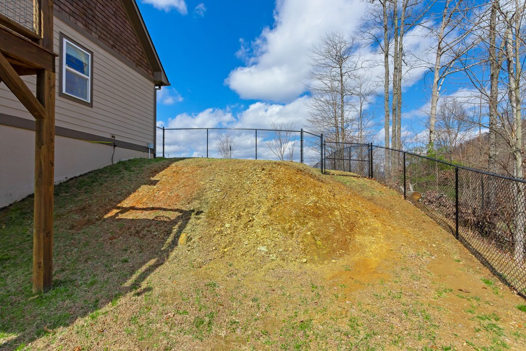 main property photo 68