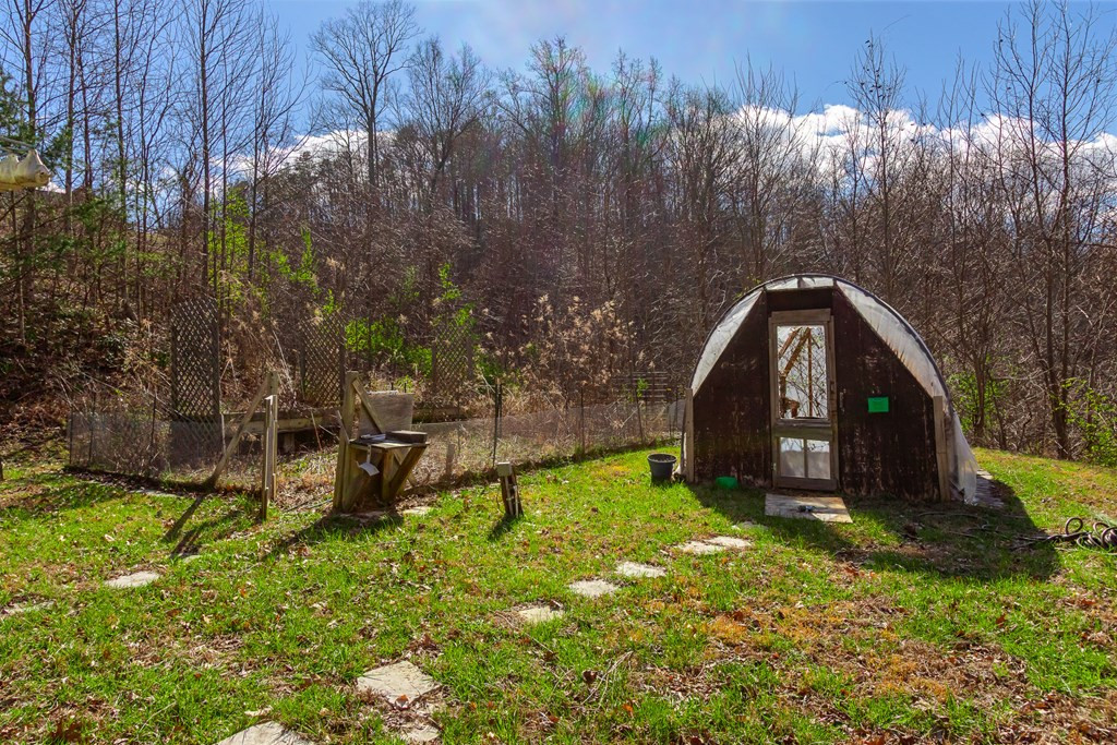main property photo 77