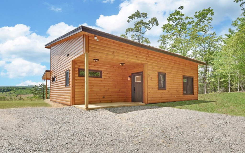 main property photo 35