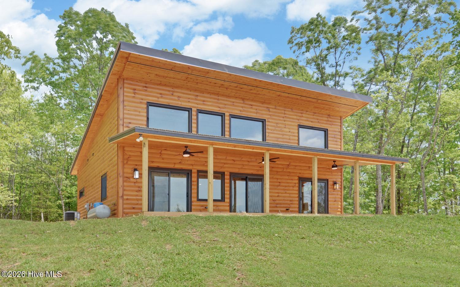 main property photo 45
