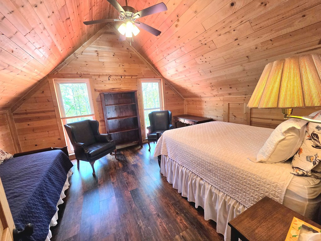 main property photo 59