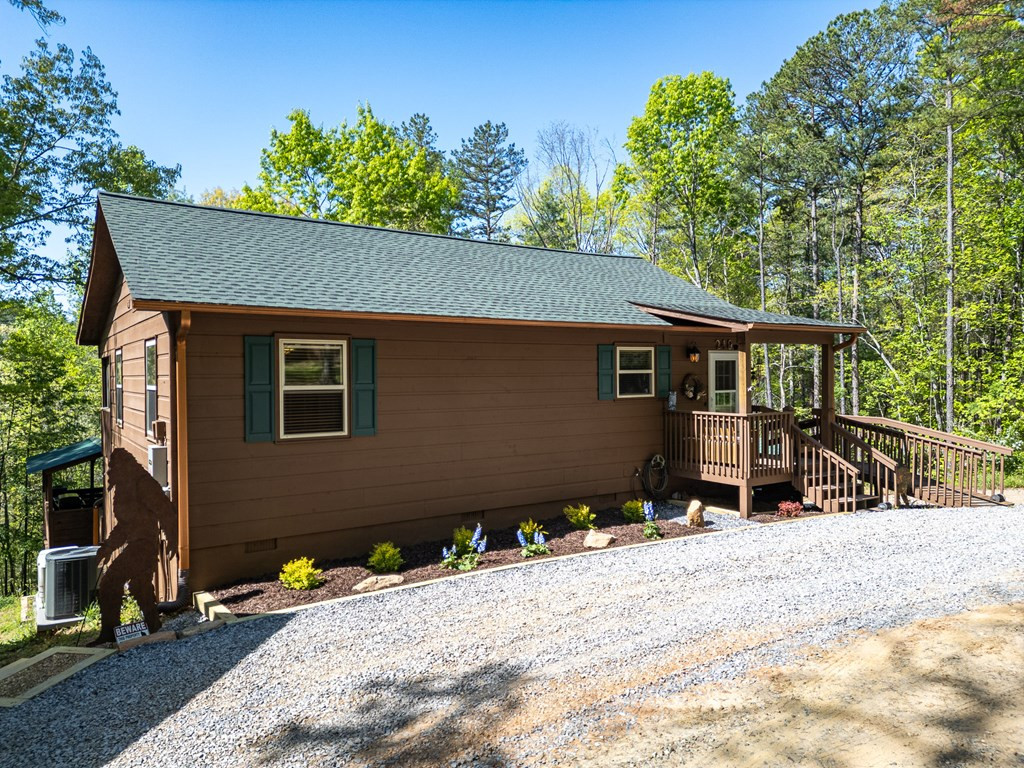 main property photo 42