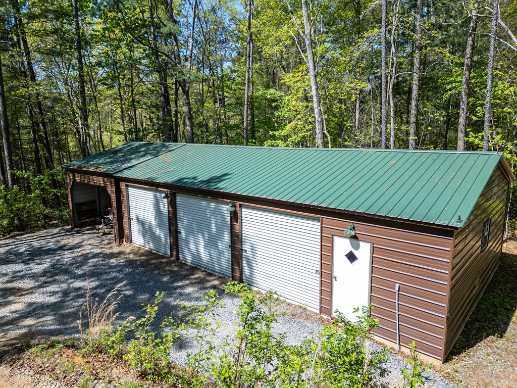 main property photo 44