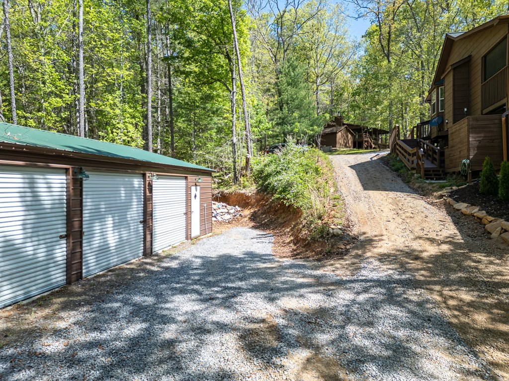 main property photo 48