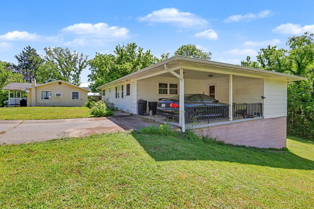 main property photo 6