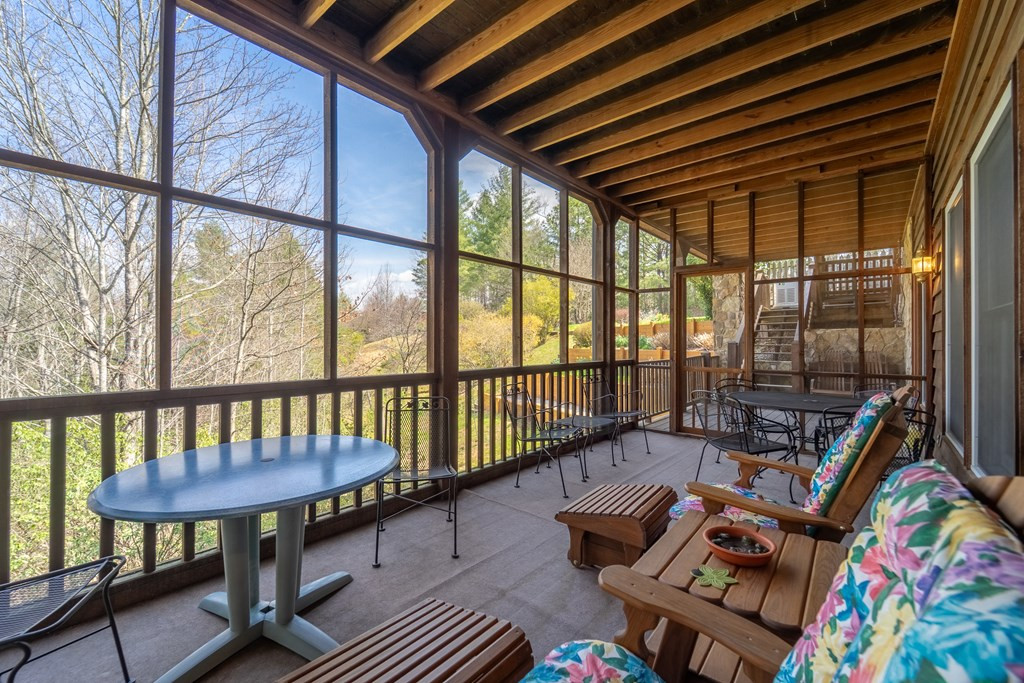 main property photo 78